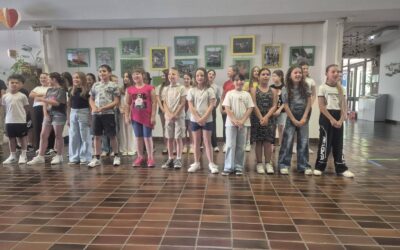 Završna priredba četvrtaša – Rastanak s osmijehom i pjesmom