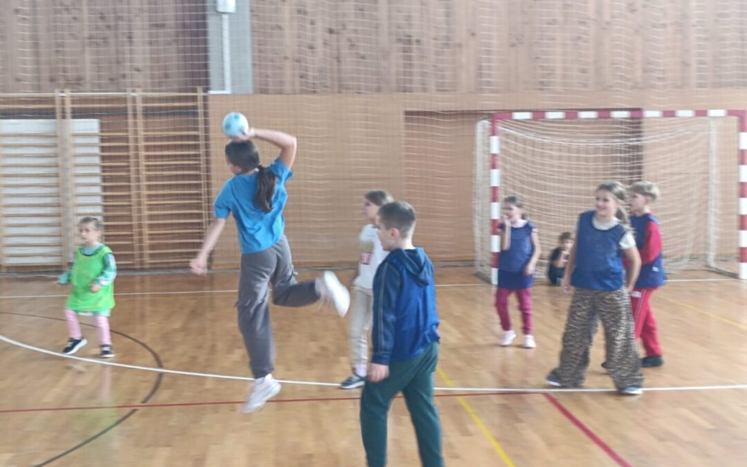 Mi na univerzalnoj sportskoj školi volimo sve sportove!