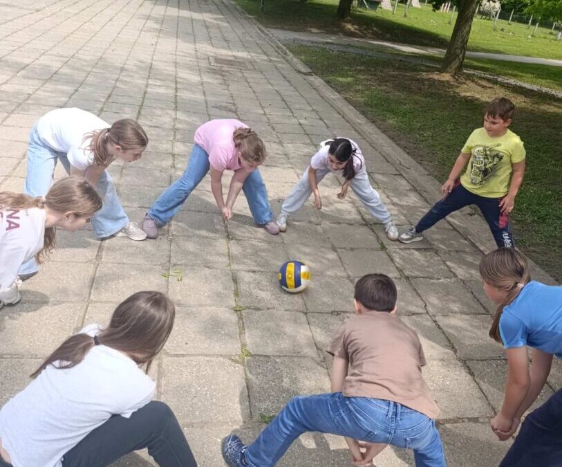 Univerzalna sportska škola